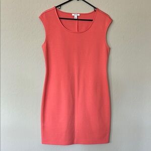 Nine West Coral Sheath sleeveless Dress with Scoop Neck size M